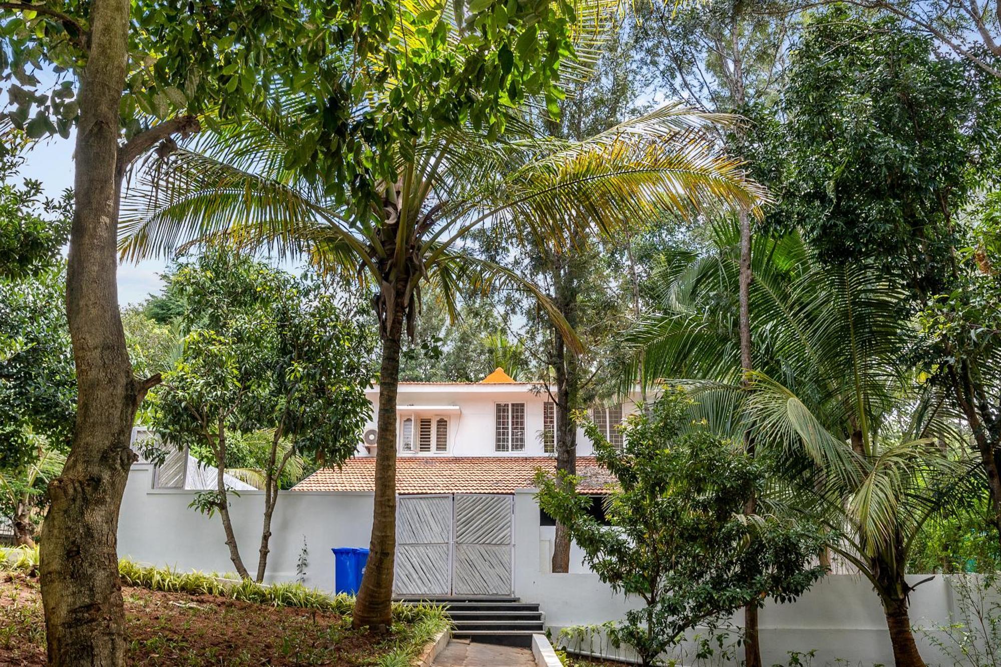 Holiday Valley Hotels And Resorts Denkanikottai Exterior foto